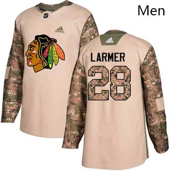 Mens Adidas Chicago Blackhawks 28 Steve Larmer Authentic Camo Veterans Day Practice NHL Jersey